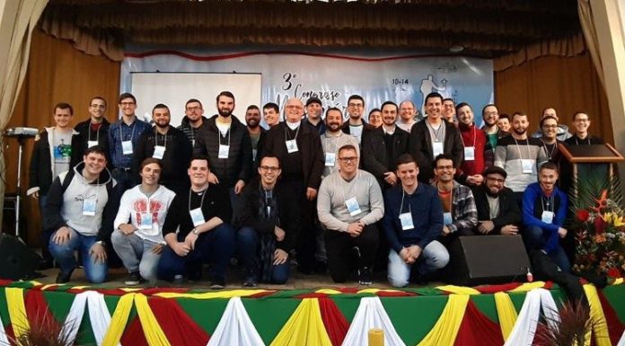 No caminho da esperança: mais de 300 seminaristas saem do Sul do Brasil mais engajados na missão