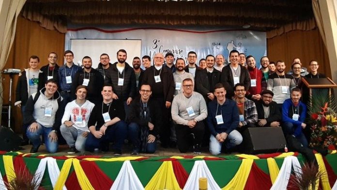 seminaristas-congresso-missionario-nacional-2019