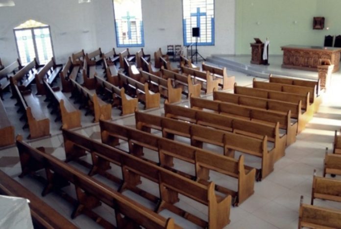 Igreja-vazia