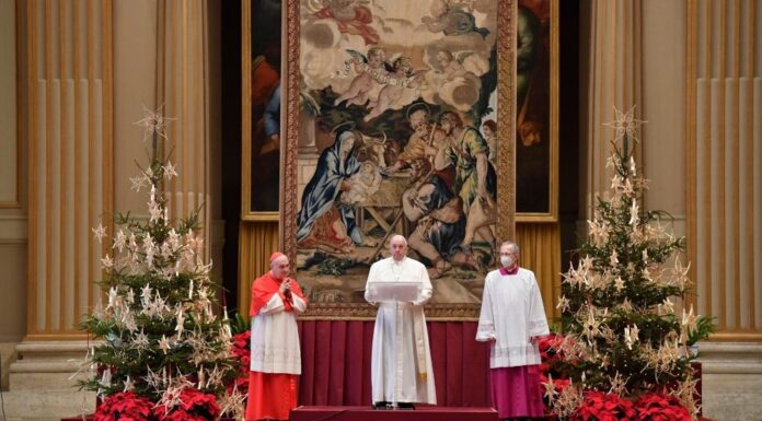 Mensagem de Natal do Papa: Jesus nasce para todos, não só para alguns