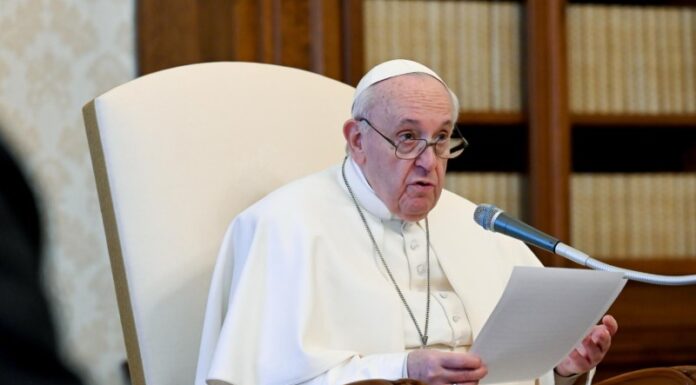 Papa Francisco institui o Ministério de Catequista