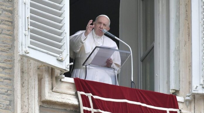 “A Igreja é para todos. O Espírito de Deus é harmonia, não divisão”, afirma o papa