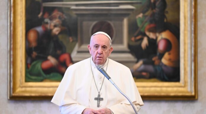 Intenção de Oração do Papa para o mês de junho: “casar e partilhar a vida é algo maravilhoso”